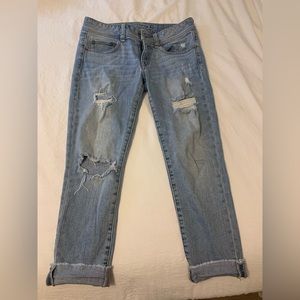 American eagle low rise jeans. Size 8. Double button.